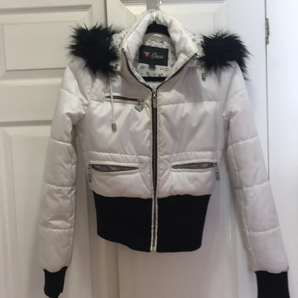 Like new. Wore it a few times.